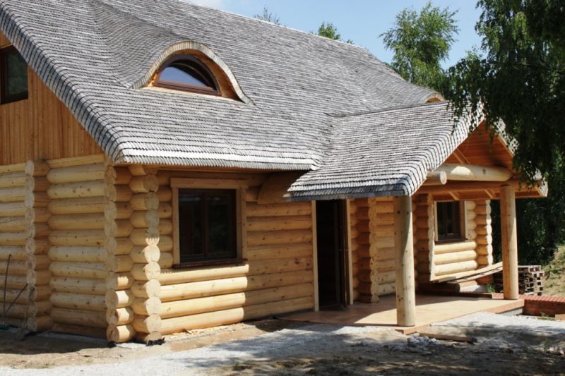 Lubiņu jumts, koka skaidu jumts